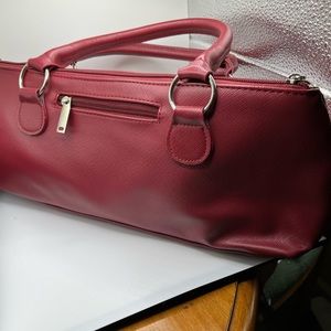 Nwt Primewear insulated Wine Clutch